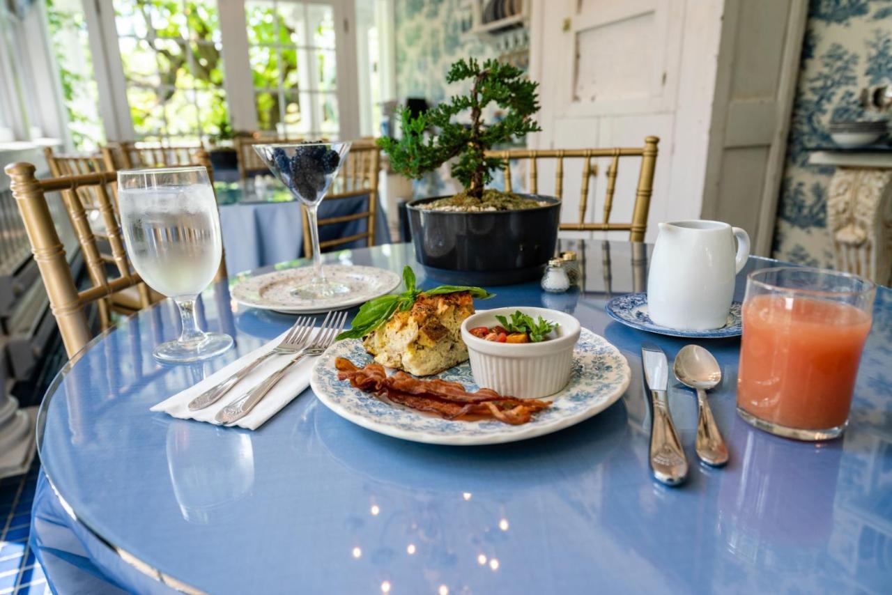 Bluefield Inn, A Select Registry Propery Eksteriør bilde