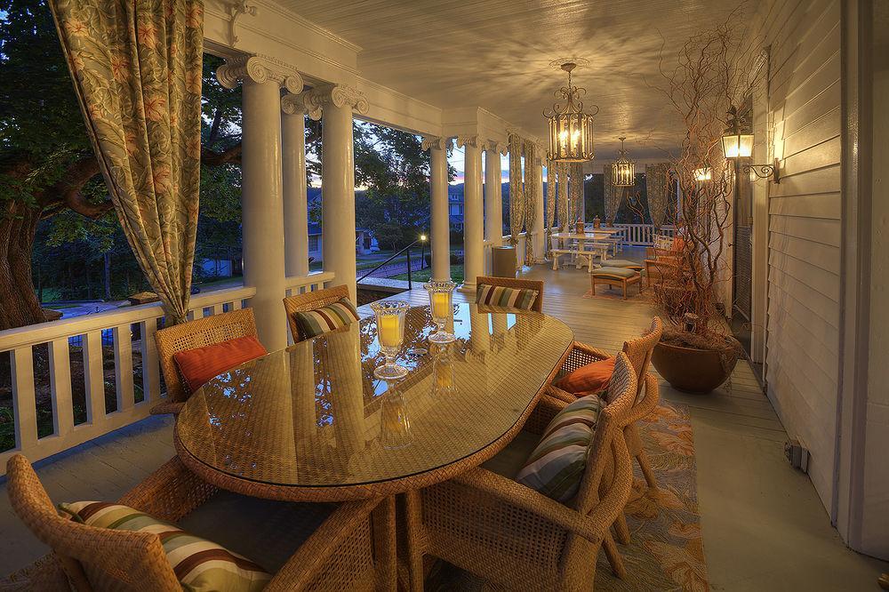 Bluefield Inn, A Select Registry Propery Eksteriør bilde