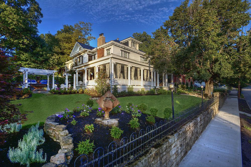 Bluefield Inn, A Select Registry Propery Eksteriør bilde