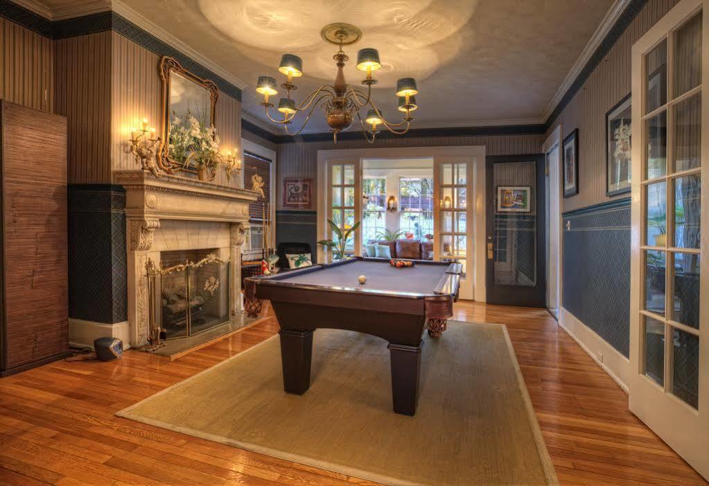 Bluefield Inn, A Select Registry Propery Eksteriør bilde